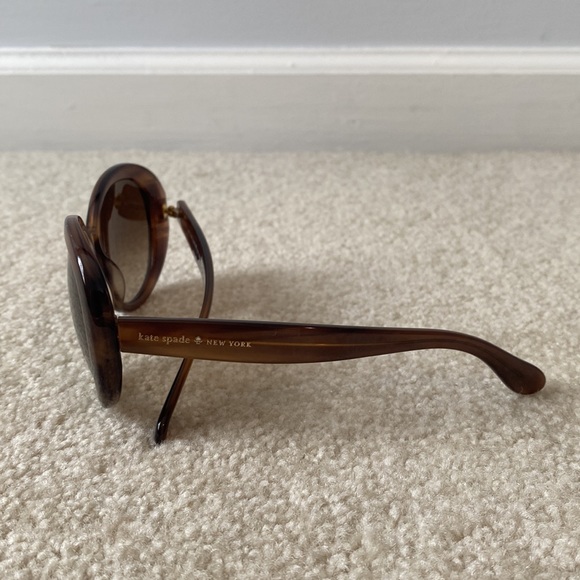 Kate spade sunglasses - Picture 2 of 2